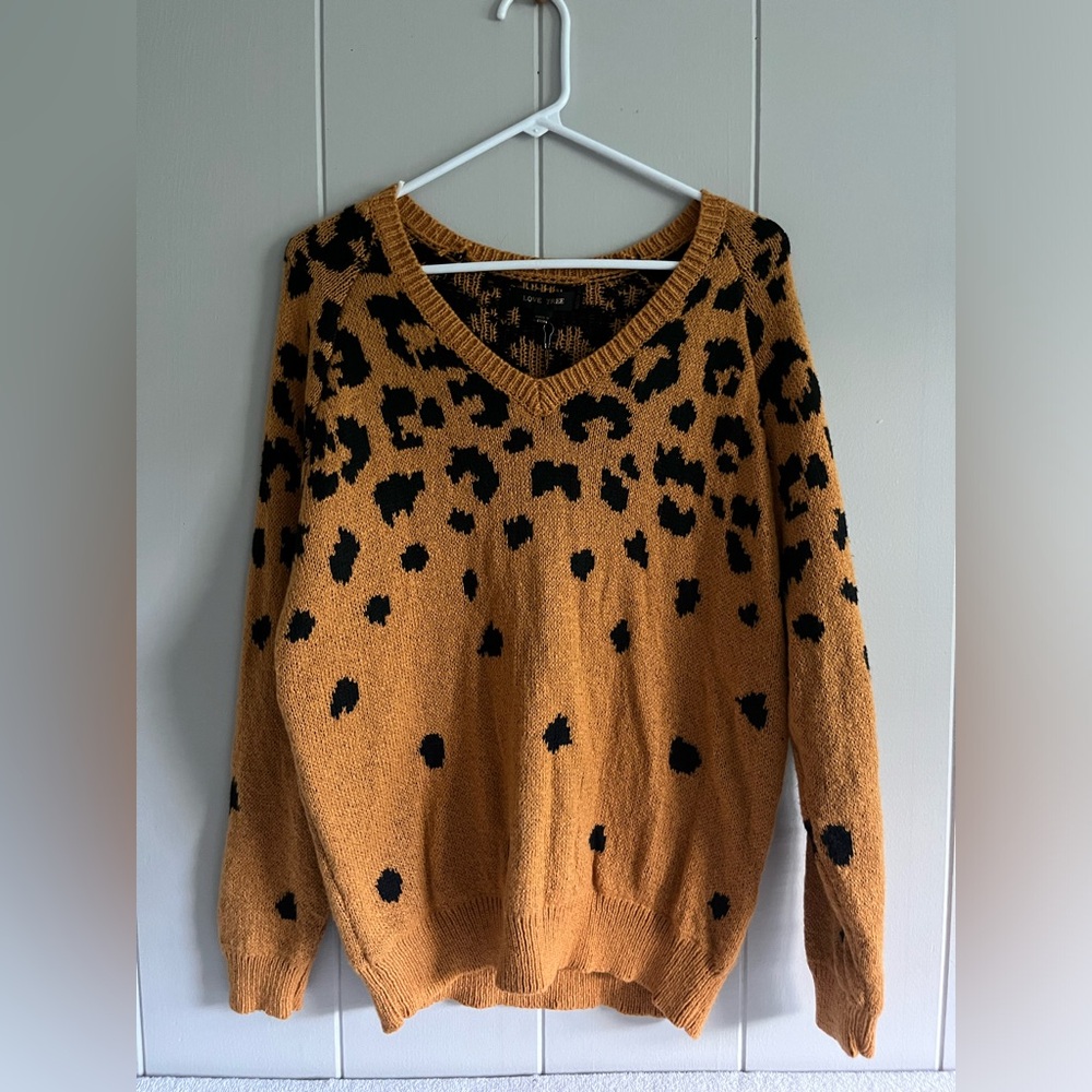 Love Tree Cheetah Pullover Sweater